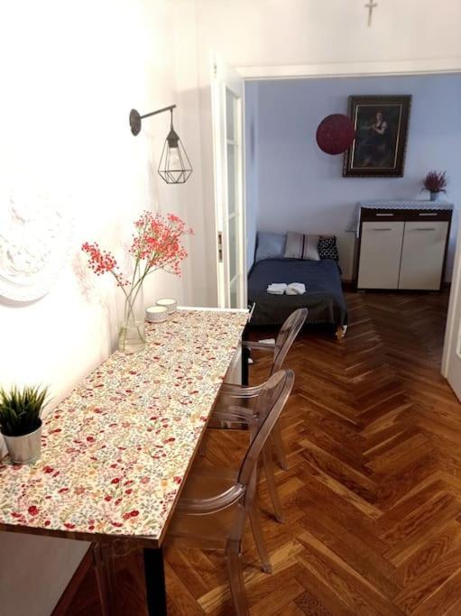 Ferienwohnung Old Praga Wi-Fi 300Mb Warschau Exterior foto